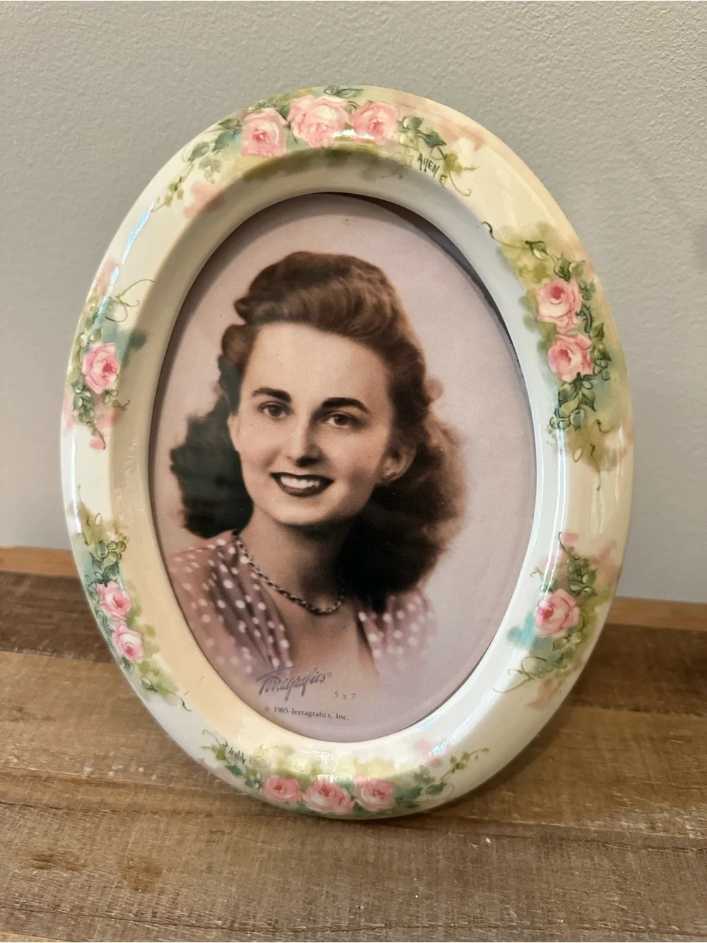 Vintage Terragrafics Ceramic Floral Oval Decorative Photo Frame Pink Roses 5 X 7